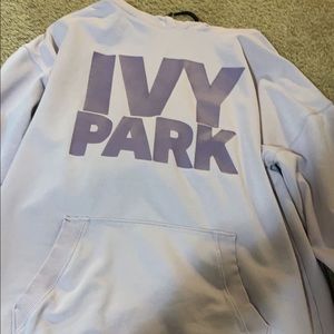 IVY Park Sweatshirt size large